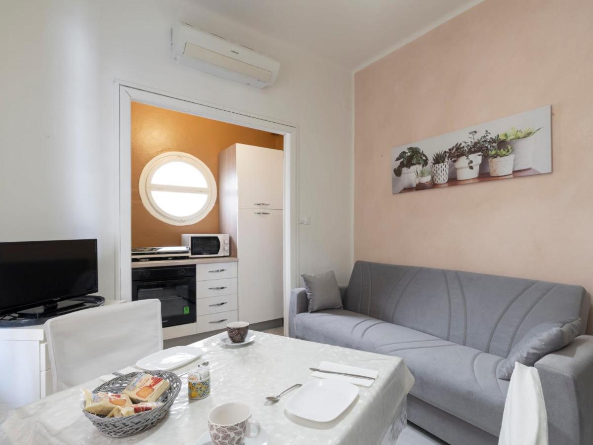 Apartment Il Gabbiano By Interhome Alassio Exteriör bild